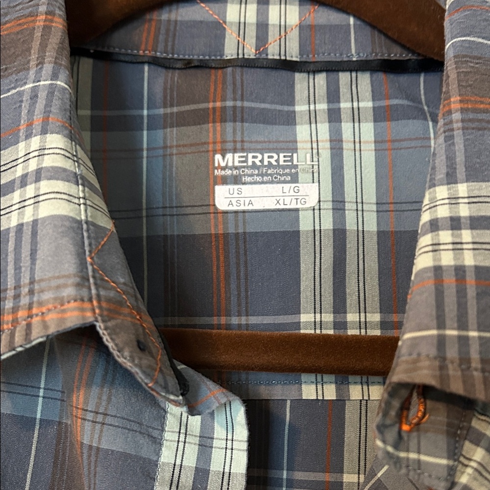 Merrell, Men's Button-Up Shirt, Large - Picture 3 of 5